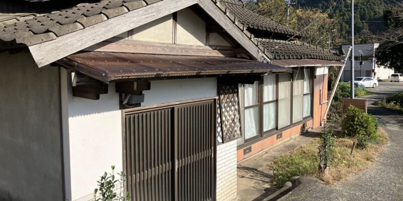 厳木　売家